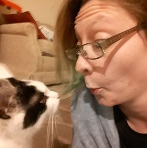 Meet your Posher, Carina